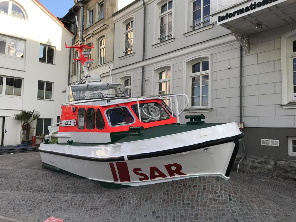 Vormann Jantzen, Direkt Am Leuchtturm Leilighet Rostock Eksteriør bilde